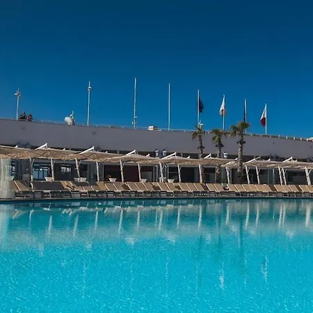 The St Pauls Bay Escape By 360 Estates דירה סיינט פול ביי